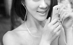 12呦女洗澡自拍视频